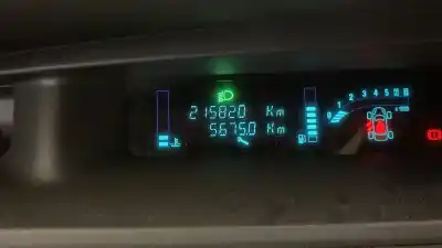 Scrapping Vehicle renault scenic ii grand dynamique of the year 2006 powered k4m976