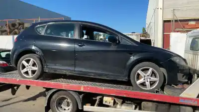 Veículo de Sucata seat leon (1p1) 1.2 reference do ano 2012 alimentado cbz