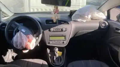 Veículo de Sucata seat leon (1p1) 1.2 reference do ano 2012 alimentado cbz