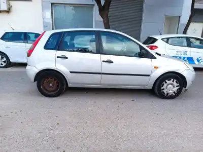 Veículo de Sucata ford fiesta (cbk) ambiente do ano 2003 alimentado f6ja