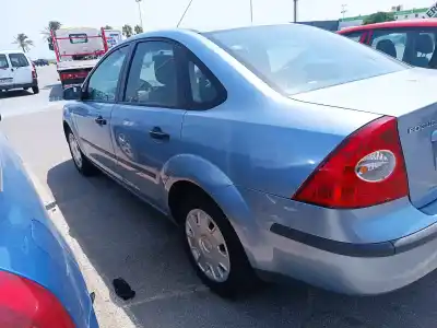 Veículo de Sucata FORD FOCUS BERLINA (CAP)  do ano 2005 alimentado HWDA