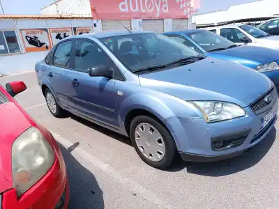 Veículo de Sucata ford focus berlina (cap) trend do ano 2005 alimentado hwda