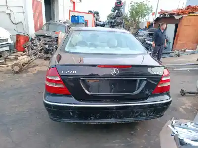 Veículo de Sucata mercedes-benz clase e (w211) berlina e 270 cdi (211.016) 177 cv / 130 kw do ano 2004 alimentado 647961