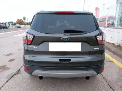 Sloopvoertuig ford kuga (cbs) business edition 2wd van het jaar 2017 aangedreven m8ma