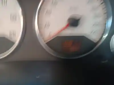 Scrapping Vehicle opel zafira a blue line of the year 2004 powered y22dtr