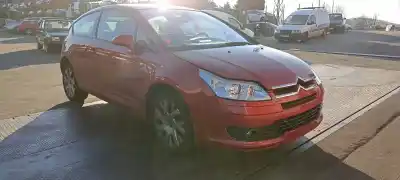 Véhicule à la ferraille citroen c4 coupe by loeb de l'année 2005 alimenté nfutu5jp4