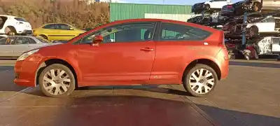 Véhicule à la ferraille citroen c4 coupe by loeb de l'année 2005 alimenté nfutu5jp4