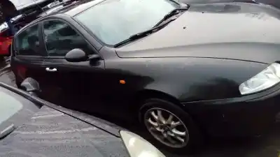 Veicolo di demolizione alfa romeo 147 (190) 1.9 jtd distinctive dell'anno 2003 alimentato 937a2000