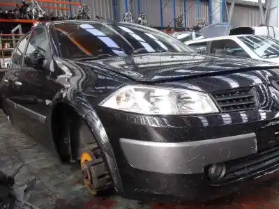 Здавання транспортного засобу renault megane ii berlina 5p motor 1.9 ltr. - 88 kw dci diesel року 2003 потужний f9q800
