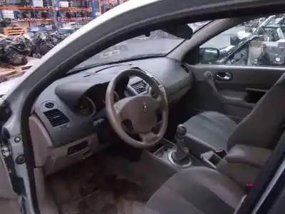 Veicolo di demolizione otras marcas megane ii familiar authentique confort dell'anno 2004 alimentato f9q800