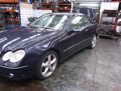 Verschrottungsfahrzeug mercedes-benz clase clk (w209) coupe 270 cdi (209.316) des jahres 2005 angetrieben om612967