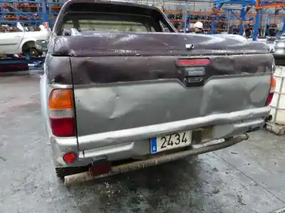 Здавання транспортного засобу mitsubishi l 200 (k6/7) 2500 td glx року 2002 потужний 4d56