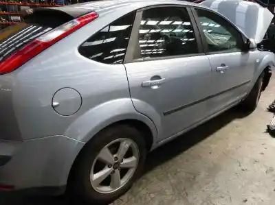 Vehicul casat ford focus berlina (cap) sport al anului 2004 alimentat g8da