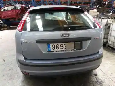 Vehicul casat ford focus berlina (cap) sport al anului 2004 alimentat g8da