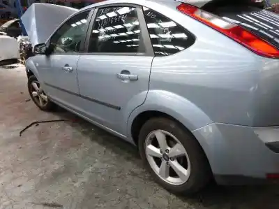 Vehicul casat ford focus berlina (cap) sport al anului 2004 alimentat g8da