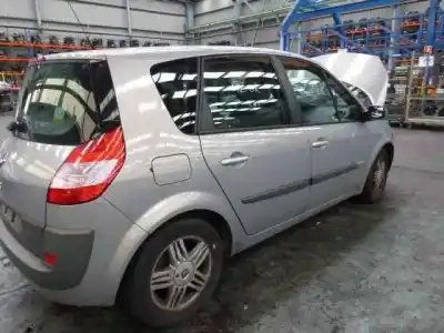 Scrapping Vehicle renault scenic ii luxe privilege of the year 2005 powered f9qd812
