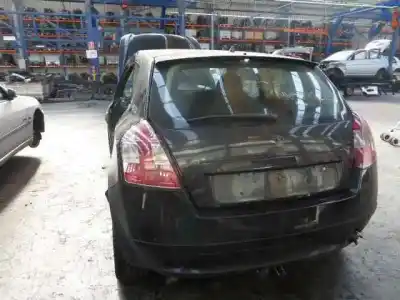Sloopvoertuig fiat                                               stilo (192)                                                                                                                                                                                                                                                1.9 jtd / 1.9 jtd 115 active van het jaar 2004 aangedreven 192a1000