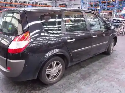 Scrapping Vehicle renault scenic ii grand luxe privilege of the year 2005 powered f9q812