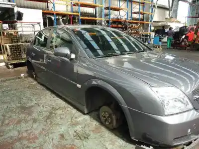 Veicolo di demolizione opel vectra c berlina comfort dell'anno 2004 alimentato y22dtr