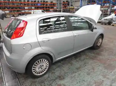 Veículo de Sucata fiat grande punto (199) 1.3 16v jtd cat do ano 2007 alimentado 199a2000
