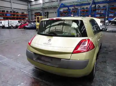 Здавання транспортного засобу renault megane ii classic berlina luxe dynamique року 2004 потужний k4mt760