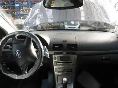 Scrapping Vehicle toyota avensis berlina (t25) 1.8 sol sedán of the year 2006 powered 1zzfe