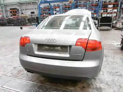 Veículo de Sucata audi a4 berlina (8e) 2.0 tdi 16v (103kw) do ano 2005 alimentado blb