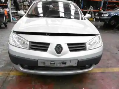 Veículo de Sucata OTRAS MARCAS MEGANE II BERLINA 3P Confort Authentique do ano 2004 alimentado K4MT760
