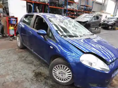 Здавання транспортного засобу fiat grande punto (199) 1.4 8v active (01.2007->) року 2007 потужний 350a1000