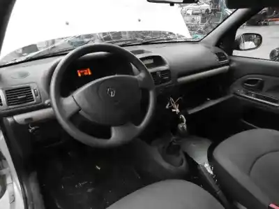 Утилизация автомобиля renault clio ii fase ii (b/cb0) pack authentique года 2004 питание k9kb702