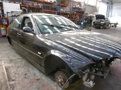 Здавання транспортного засобу bmw serie 3 berlina (e46) 320d року 2000 потужний m47204d1