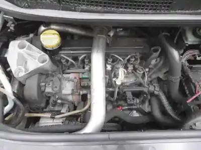 Veículo de Sucata renault scenic ii confort dynamique do ano 2004 alimentado k9k728