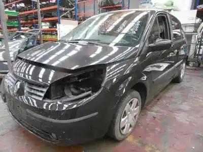 Veículo de Sucata renault scenic ii confort dynamique do ano 2004 alimentado k9k728