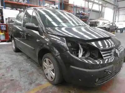 Veículo de Sucata renault scenic ii confort dynamique do ano 2004 alimentado k9k728