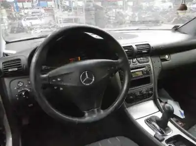 Утилизация автомобиля mercedes-benz clase c (w203) sportcoupe c 220 cdi (203.706) года 2002 питание om611962