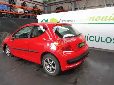 Véhicule à la ferraille peugeot 207 x-line de l'année 2006 alimenté kfuet3j4