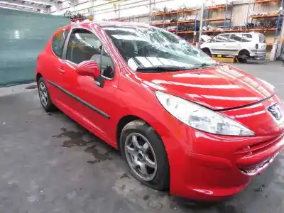 Véhicule à la ferraille peugeot 207 x-line de l'année 2006 alimenté kfuet3j4