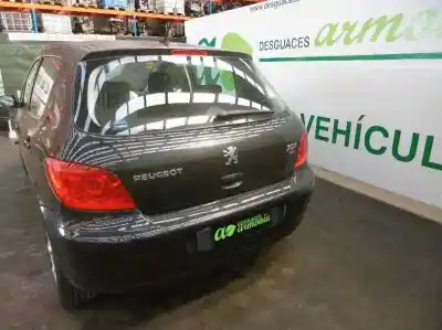 Sloopvoertuig peugeot 307 berlina (s2) xs van het jaar 2005 aangedreven 9hzdv6ted4