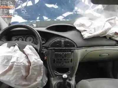 Veículo de Sucata citroen c5 berlina 2.0 exclusive do ano 2006 alimentado rhr