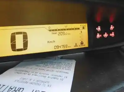 Véhicule à la ferraille citroen c4 berlina cool de l'année 2009 alimenté 9hx