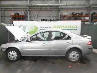 Veicolo di demolizione FORD MONDEO BERLINA (GE) Trend (06.2003->) (D) dell'anno 2005 alimentato FMBA