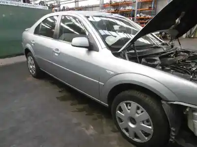 Veicolo di demolizione ford mondeo berlina (ge) trend (06.2003->) (d) dell'anno 2005 alimentato fmba