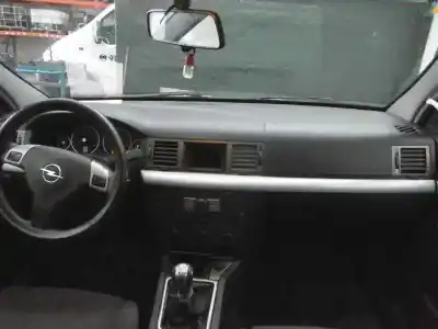 Veículo de Sucata opel vectra c berlina gts do ano 2005 alimentado z19dt