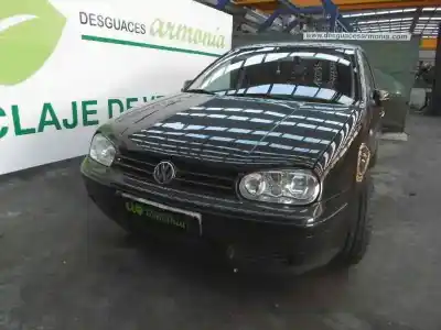 Veículo de Sucata volkswagen                                         golf iv berlina (1j1)                                                                                                                                                                                                                                      highline                                                                                                                                                                                                                                                   do ano 2002 alimentado asz