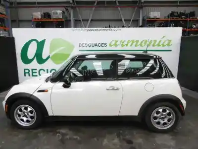 Vehículo de desguace MINI MINI (R50,R53) Cooper del año 2005 con motor W10B16A