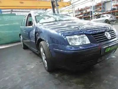 Здавання транспортного засобу volkswagen bora berlina (1j2) highline року 2004 потужний asz
