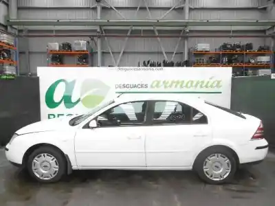 Veicolo di demolizione FORD MONDEO BERLINA (GE) Trend dell'anno 2001 alimentato D6BA