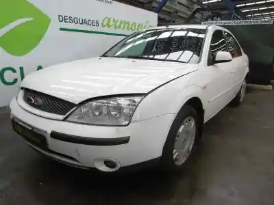 Veicolo di demolizione ford mondeo berlina (ge) trend dell'anno 2001 alimentato d6ba