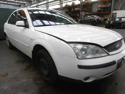 Veicolo di demolizione ford mondeo berlina (ge) trend dell'anno 2001 alimentato d6ba