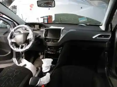 Veicolo di demolizione peugeot 2008 (--.2013->) allure dell'anno 2013 alimentato hm01